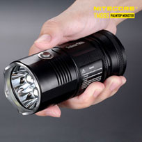 NITECORE TM06S 4000 Lumens super compact lampe torche