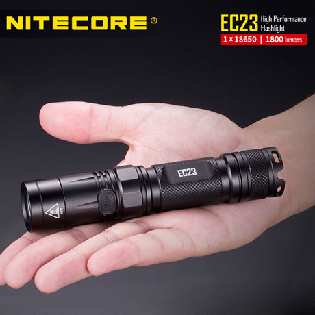 NITECORE EC23 1800 Lumens lampe torche haute performance