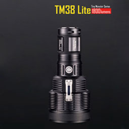 NITECORE TM38 Lite 1800 Lumens lampe torche 1400m